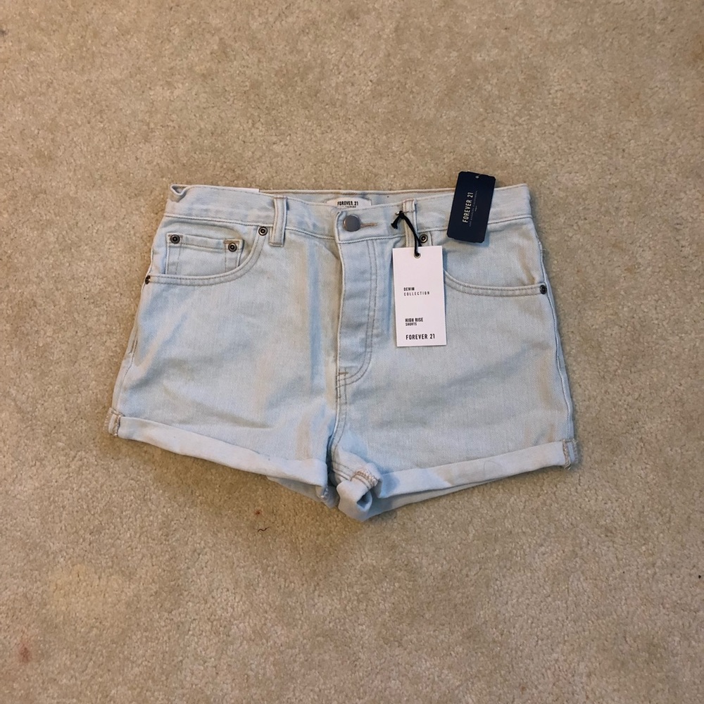 High waisted light wash denim shorts
